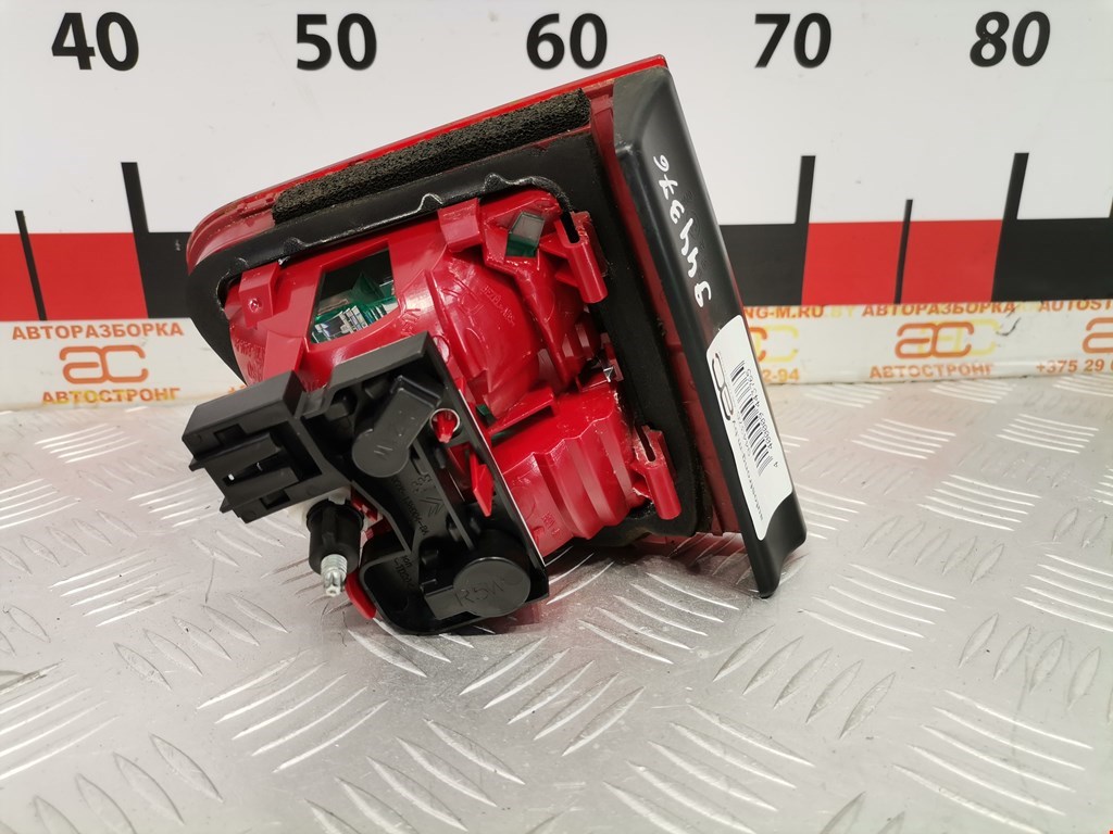 Фонарь задний внутренний правый CITROEN C5 II 2007-2017