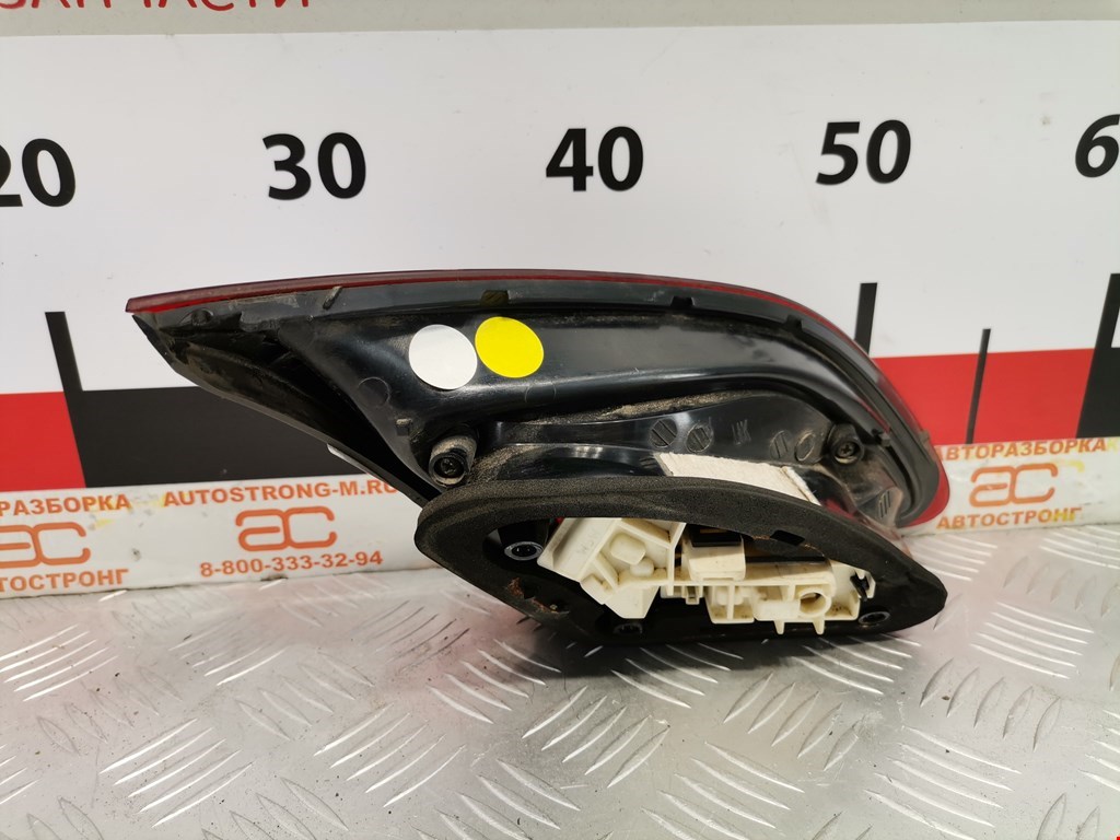 Фонарь задний внутренний правый OPEL Astra J 2009-2017
