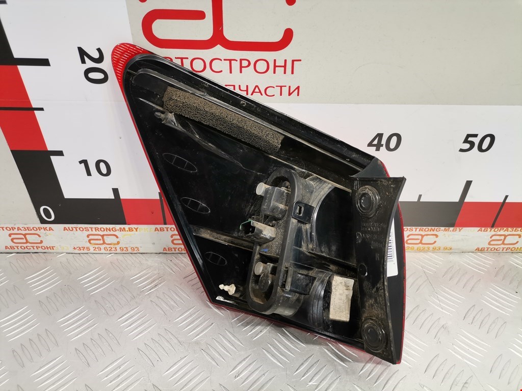 Фонарь задний правый NISSAN Qashqai J10 2006-2013