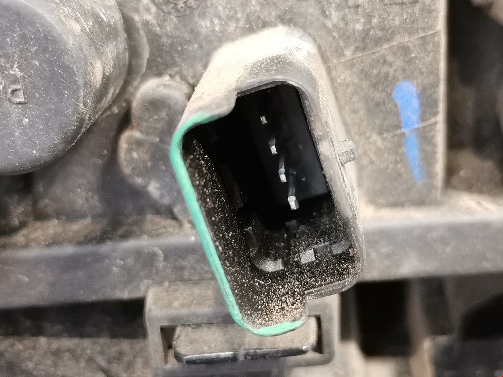 Фонарь задний правый NISSAN Qashqai J10 2006-2013