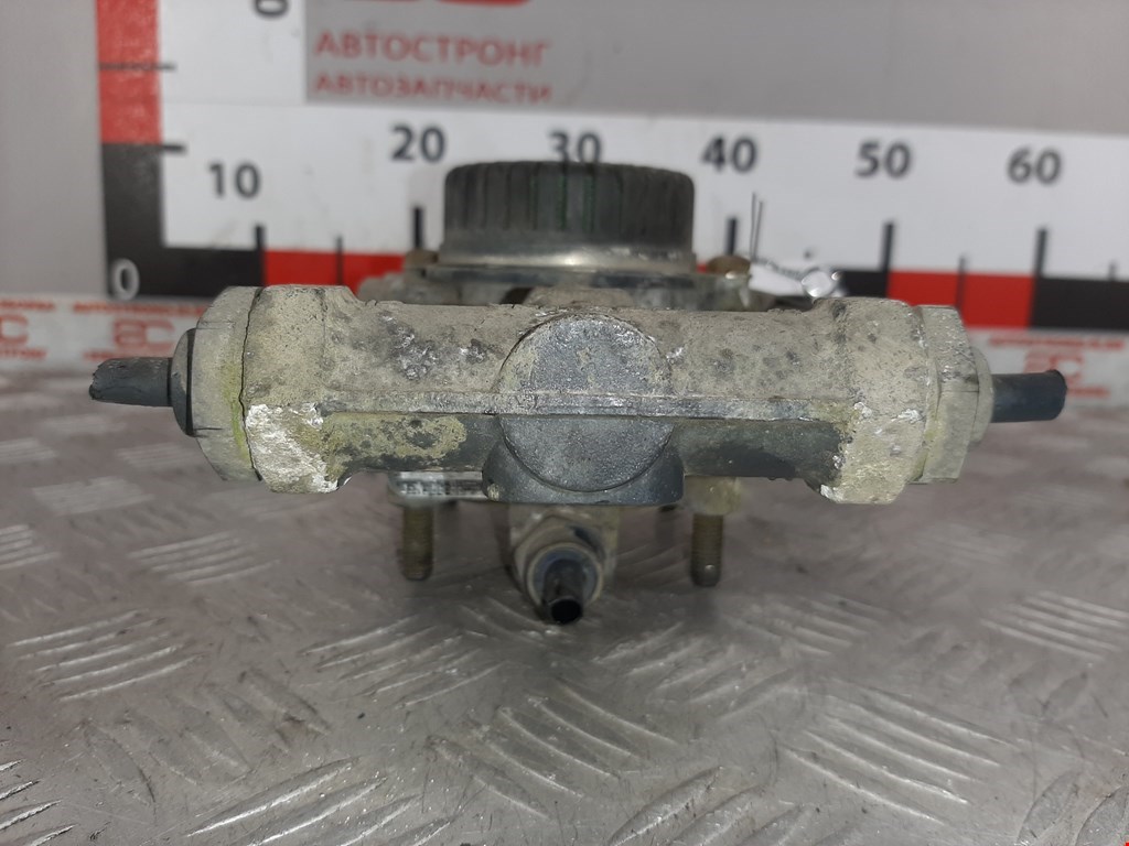 Кран ABS тормозной главный (распределитель) IVECO Stralis Stralis 2002-2006