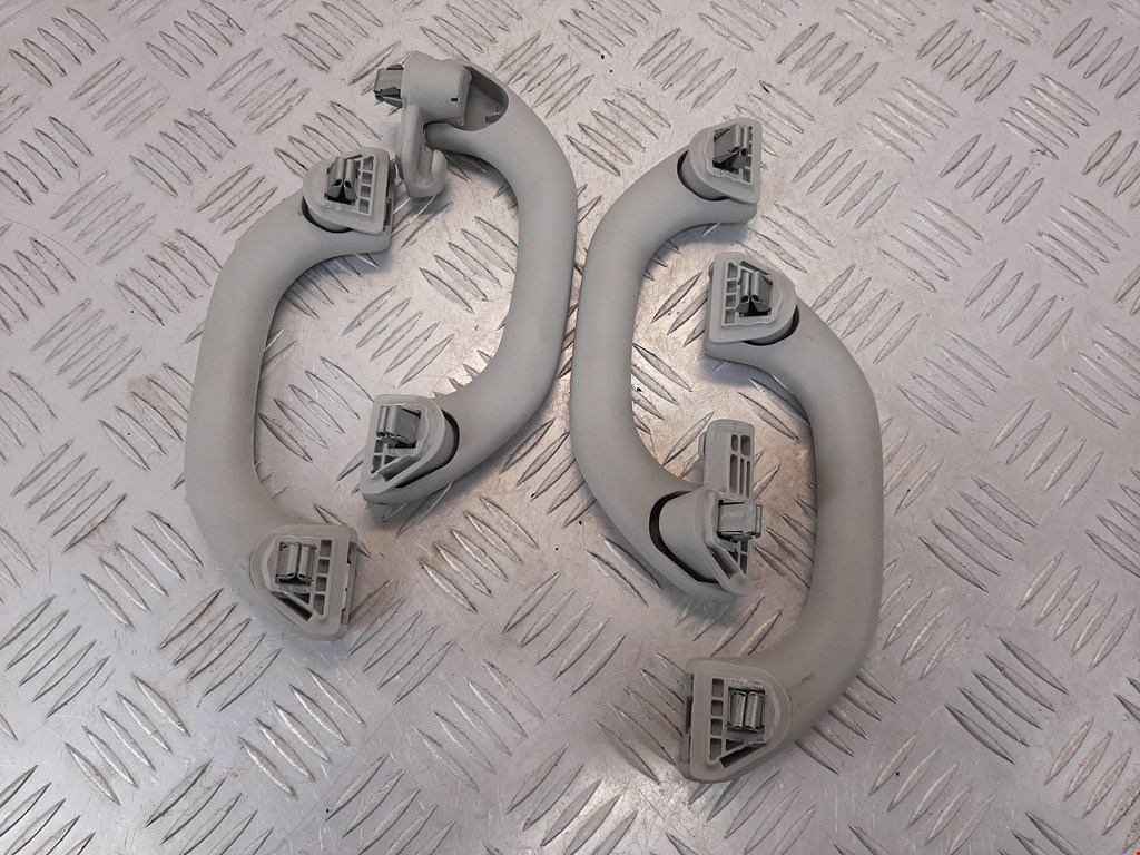 Ручка внутренняя потолочная (потолка салона) AUDI A8 D3 2003-2010