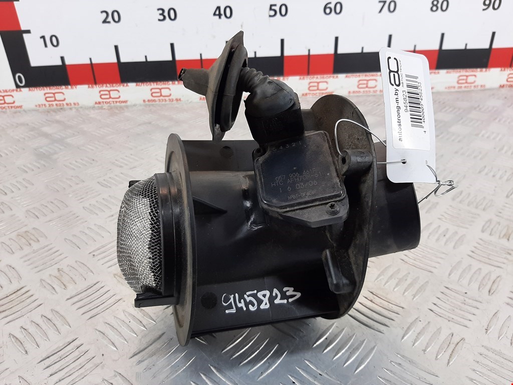 Расходомер воздуха (массметр, датчик ДМРВ) AUDI A8 D3 2003-2010