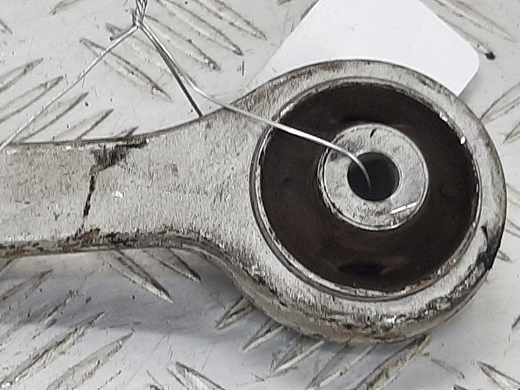 Рычаг передний правый AUDI A4 B5 1995-2001