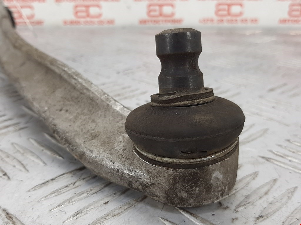 Рычаг передний правый AUDI A4 B5 1995-2001