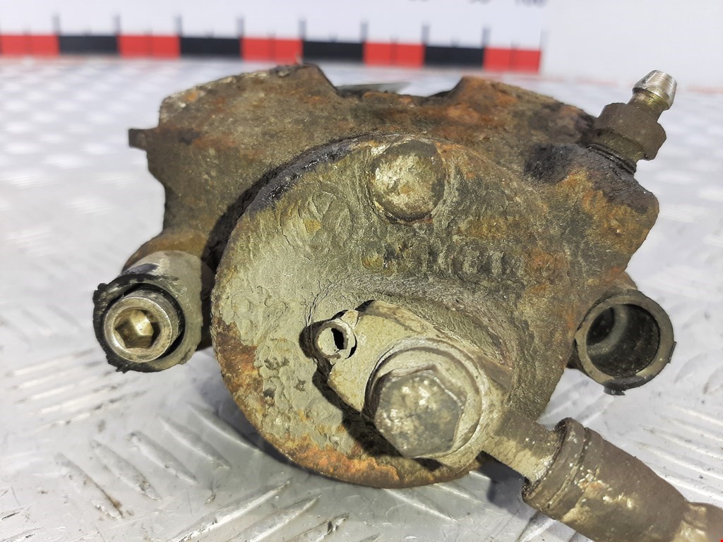 Суппорт передний правый SEAT Leon 1999-2005