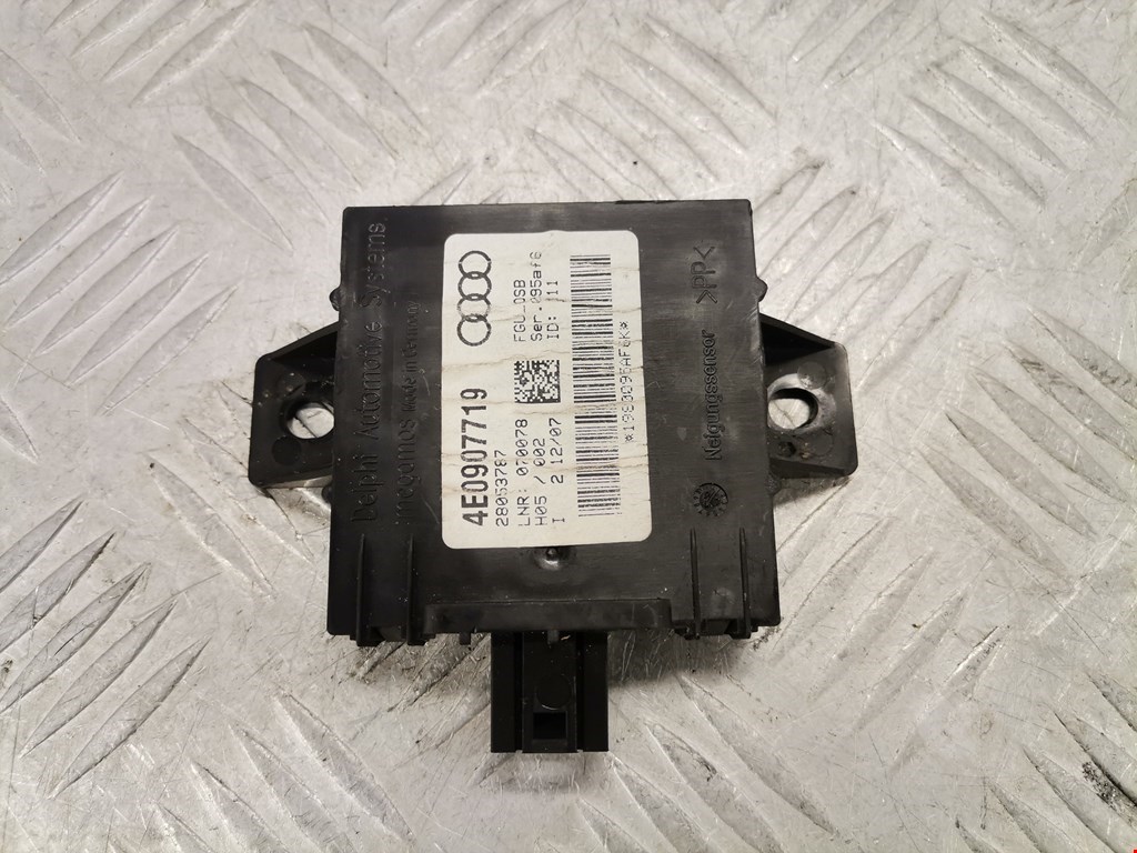 Блок комфорта AUDI A8 D3 2003-2010