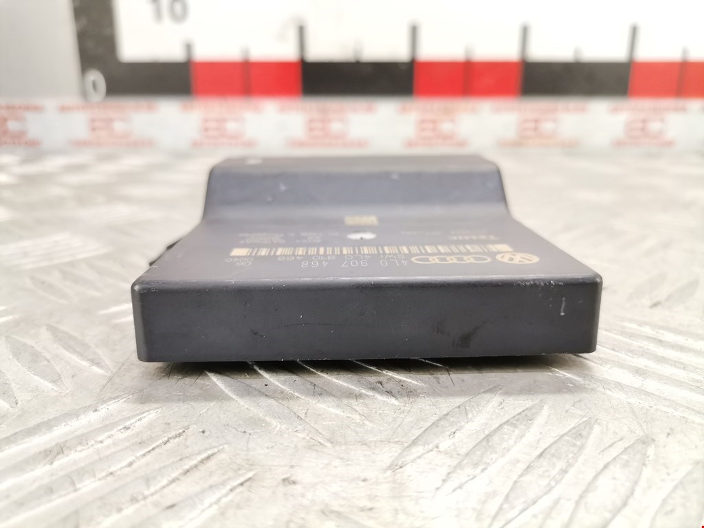 Блок комфорта AUDI A8 D3 2003-2010