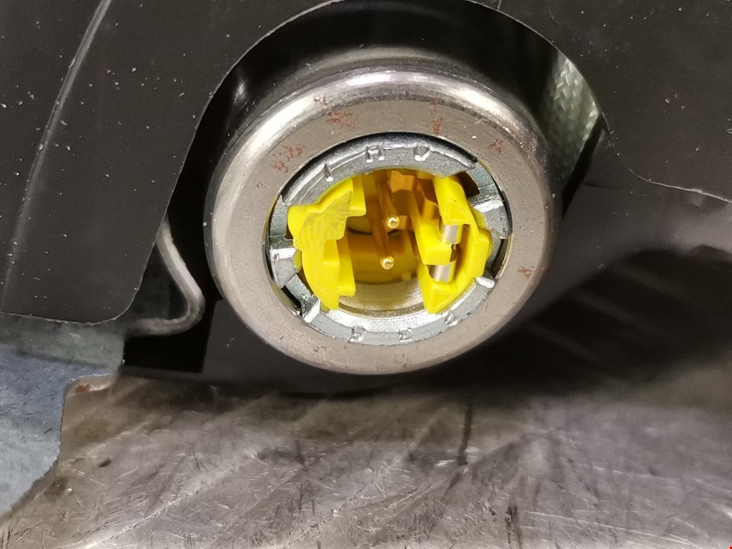 Подушка безопасности боковая (в сиденье) AUDI A8 D3 2003-2010