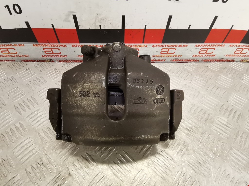 Суппорт передний правый VOLKSWAGEN Jetta VI 2011-2017