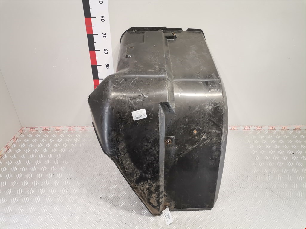 Локер (подкрылок) передний левый MAN L 2000 / LE 1994-2005