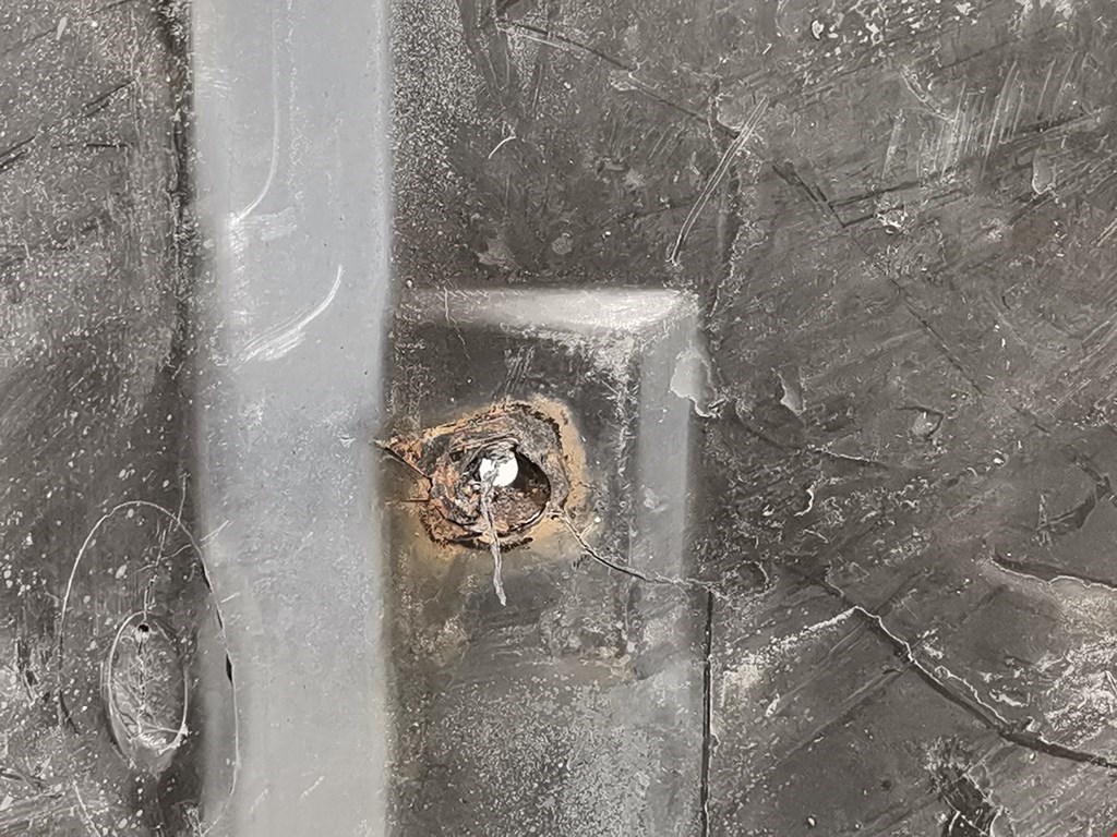 Локер (подкрылок) передний левый MAN L 2000 / LE 1994-2005