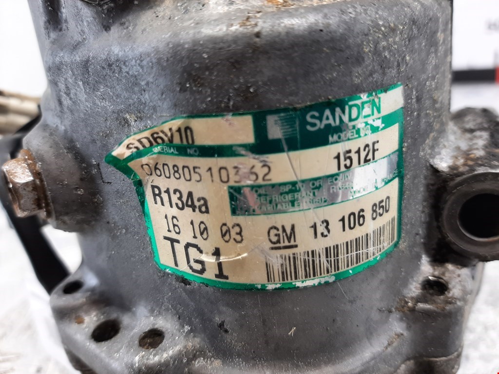 Компрессор кондиционера (системы кондиционирования) OPEL Corsa C 2000-2006