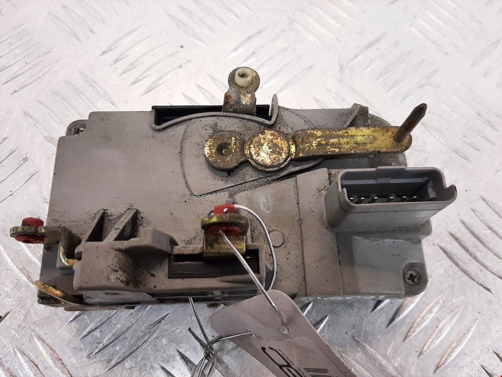 Замок двери передней правой CITROEN Evasion 1994-2002