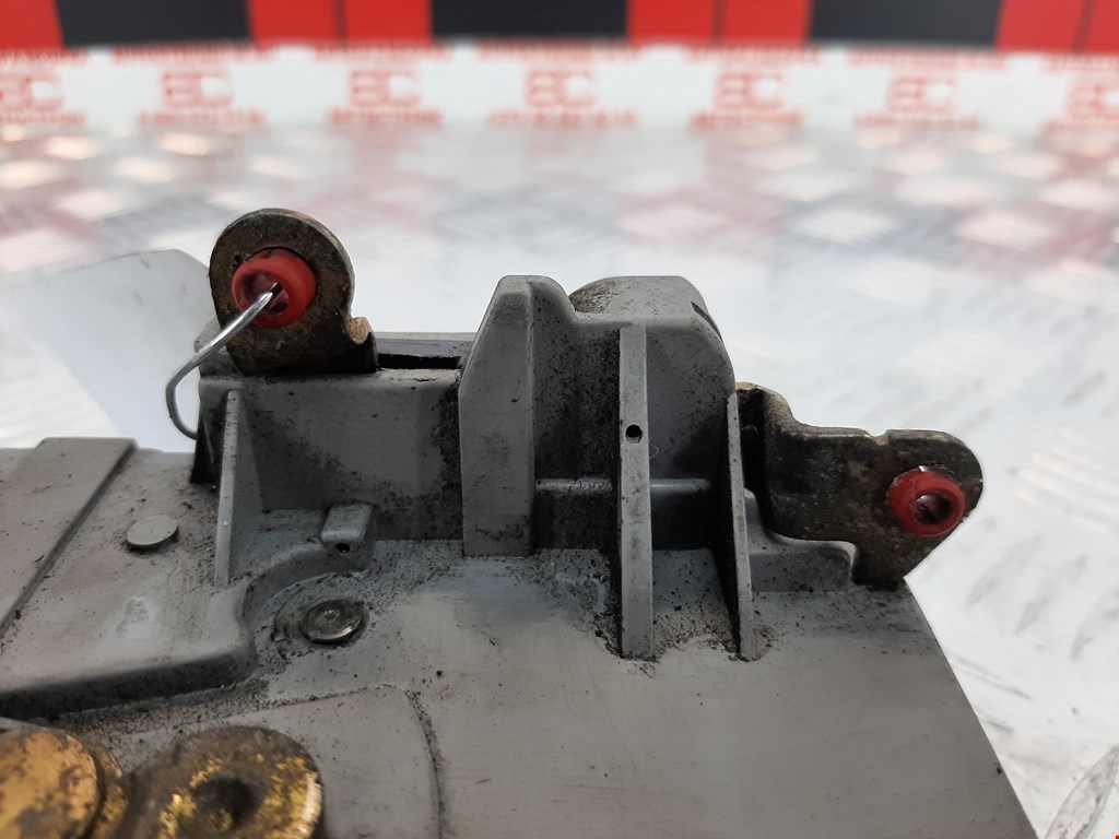 Замок двери передней правой CITROEN Evasion 1994-2002