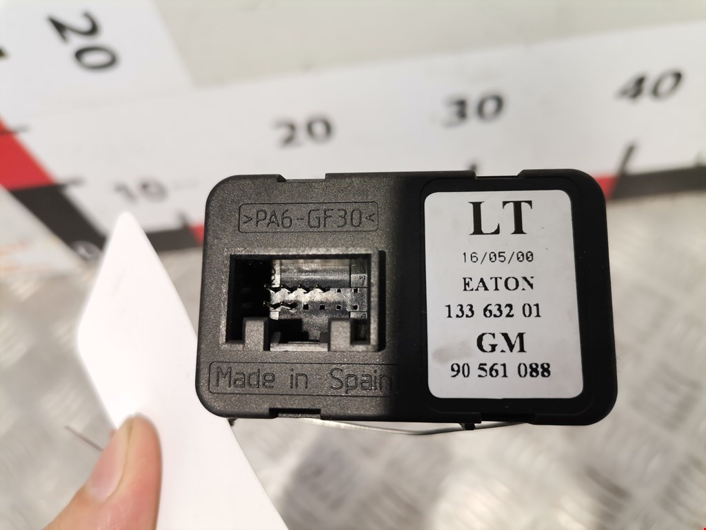 Блок управления стеклоподъемниками OPEL Astra G 1998-2005