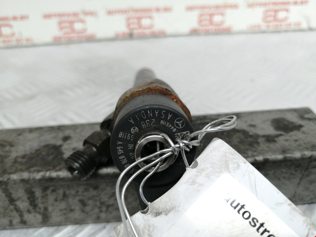 Форсунка дизельная электрическая MERCEDES-BENZ C-Class C-klasse W203 2000-2007