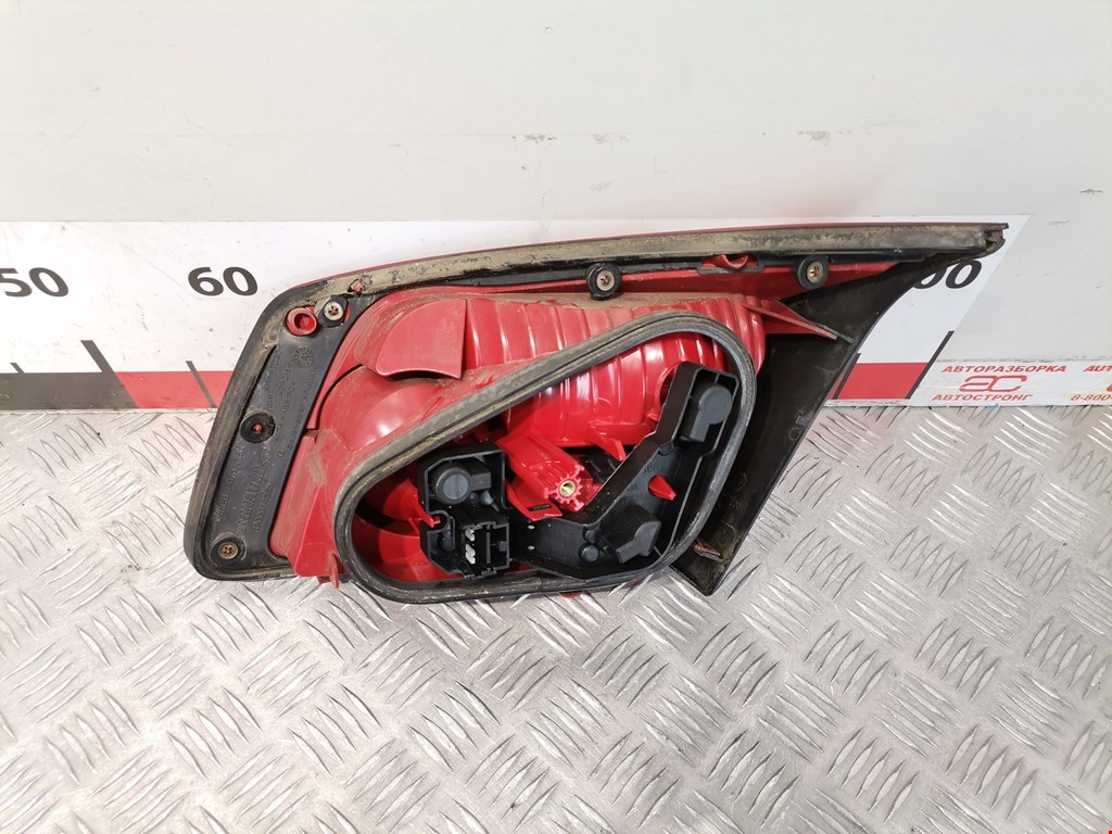 Фонарь задний внутренний левый RENAULT Vel Satis 2002-2009