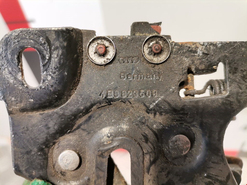 Замок капота AUDI A6 Allroad C5 2000-2006