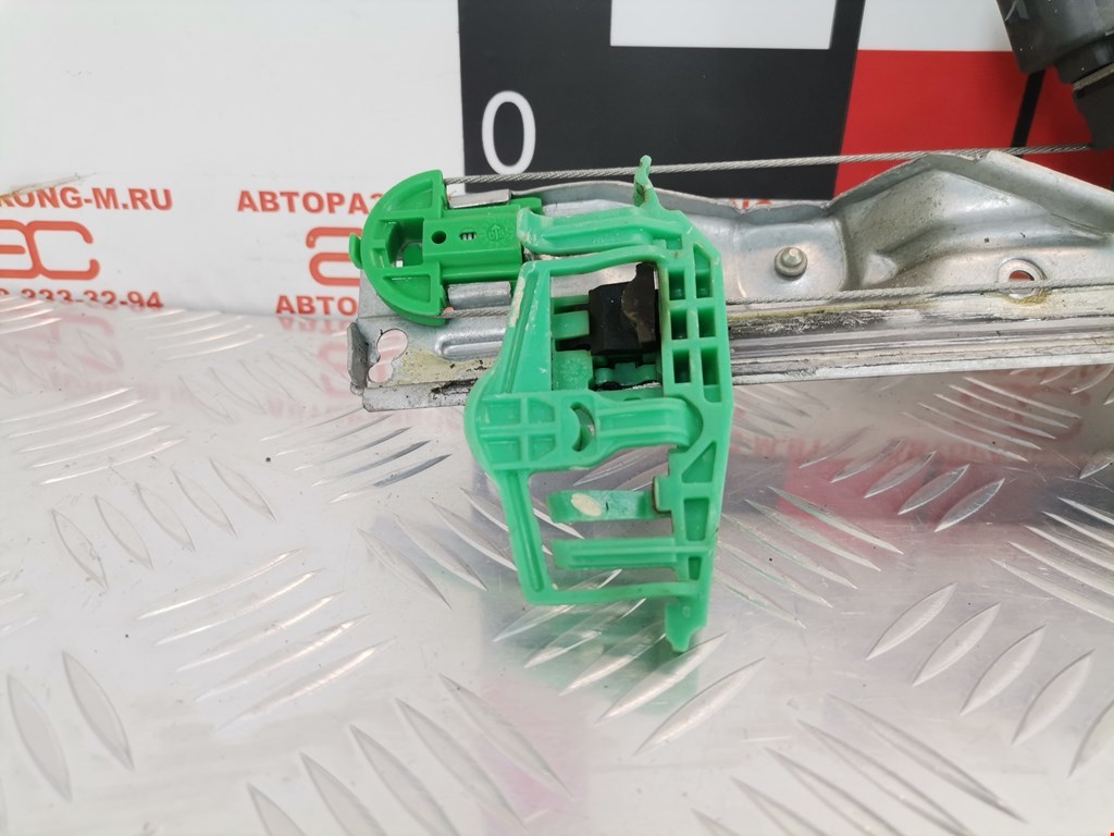 Стеклоподъемник задний правый FIAT Idea 2003-2016