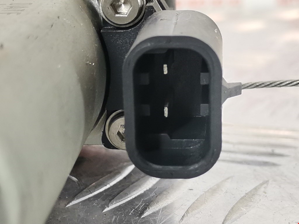 Стеклоподъемник задний правый FIAT Idea 2003-2016