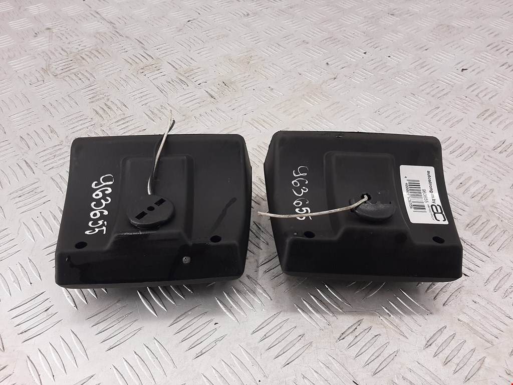 Фара противотуманная правая (ПТФ) MITSUBISHI Pajero Pinin H6,H7 1998-2006