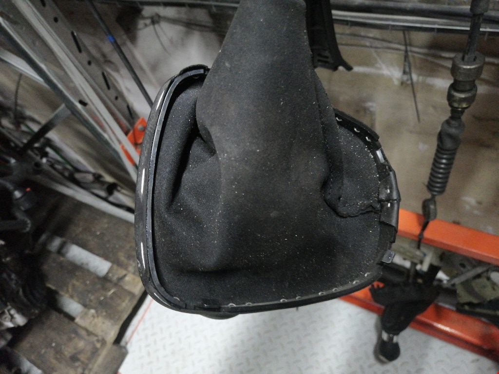 Кулиса (селектор) АКПП/МКПП в салоне TOYOTA Aygo AB10 2005-2014