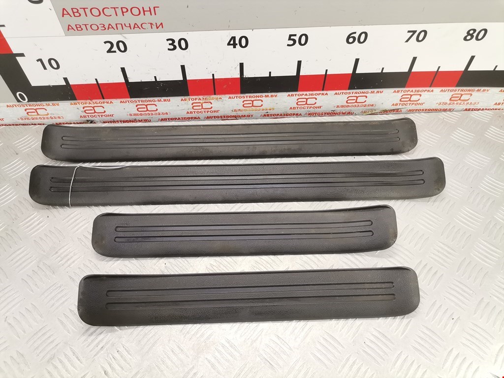 Накладка порога (внутренняя) KIA Sportage II 2004-2010