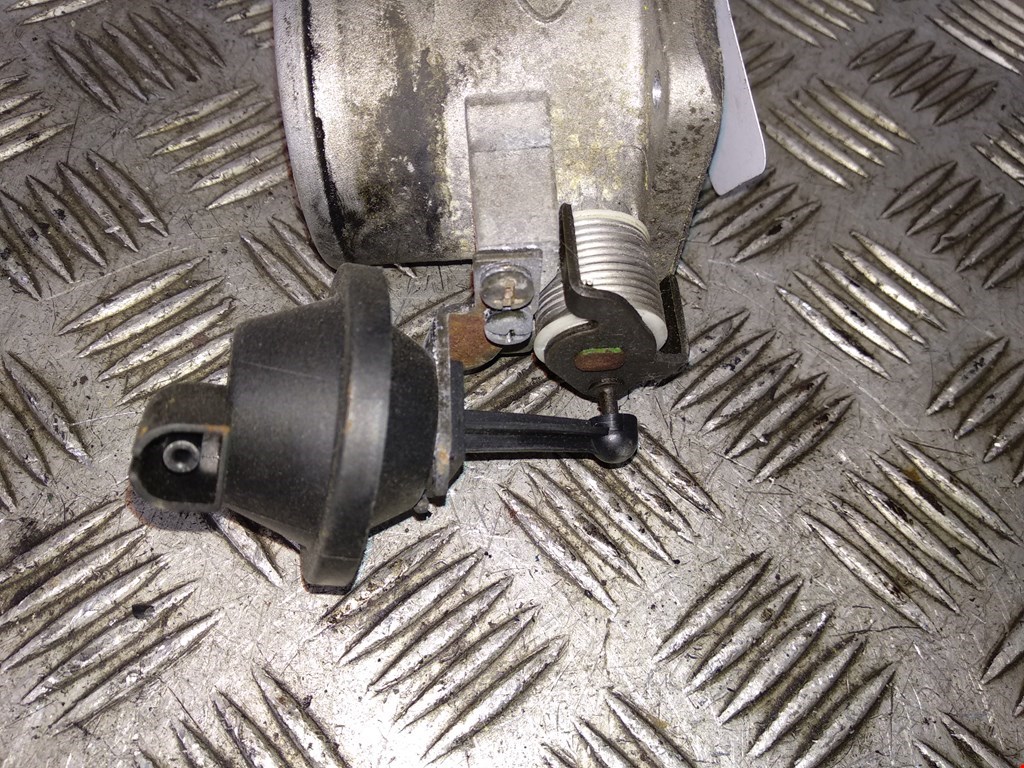 Заслонка дроссельная электрическая KIA Sorento 2002-2009