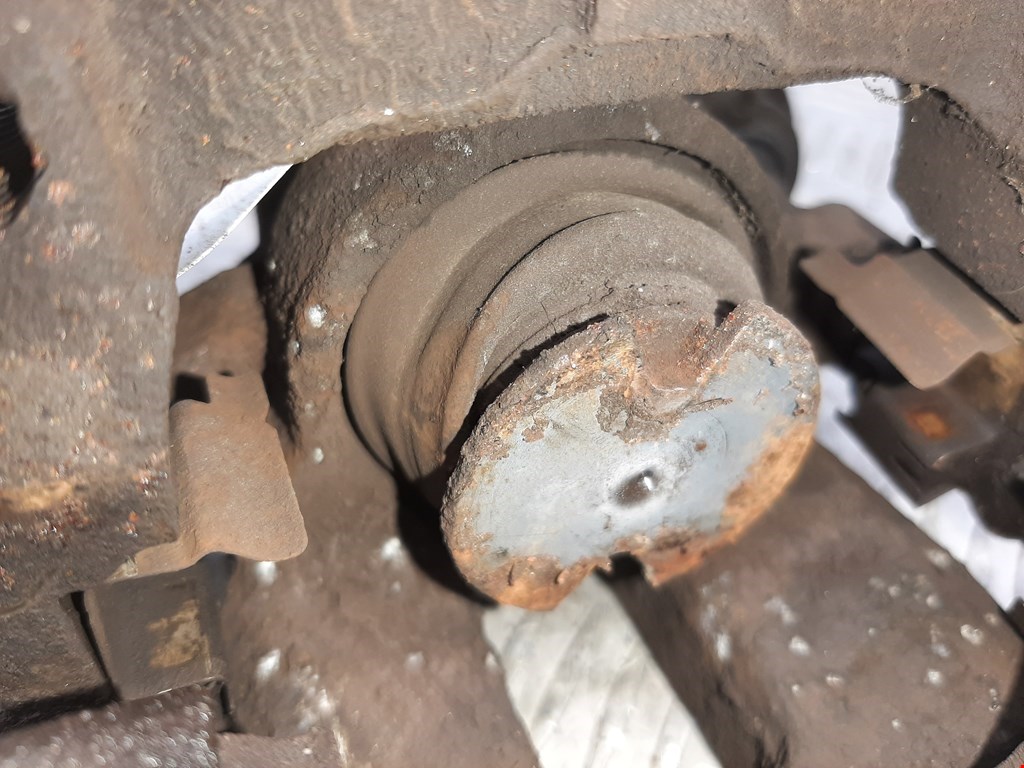 Суппорт задний левый PEUGEOT 207 2006-2015