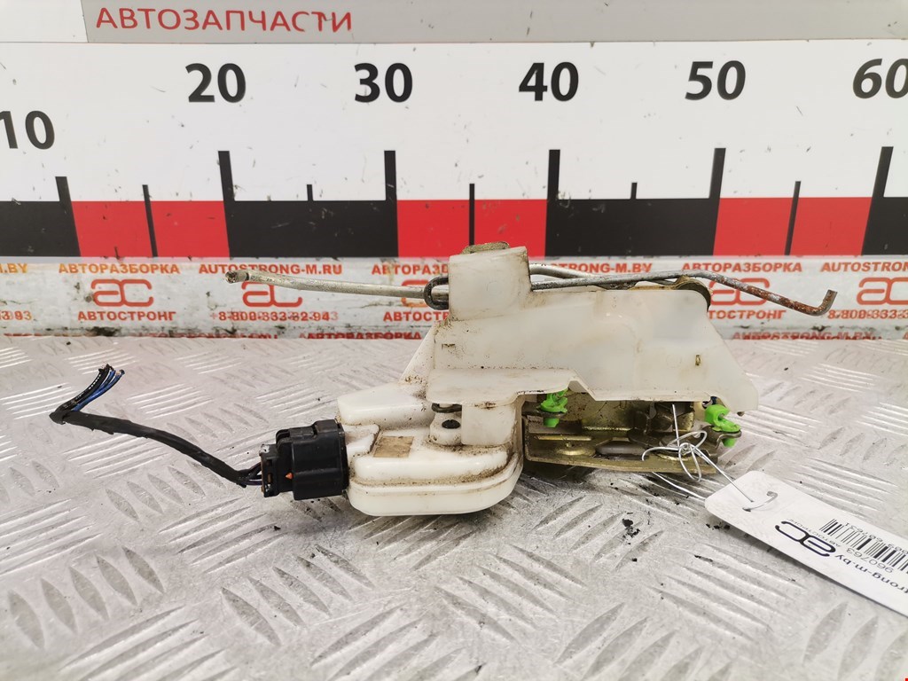Замок двери передней правой MITSUBISHI L200 K6,K7 1996-2006