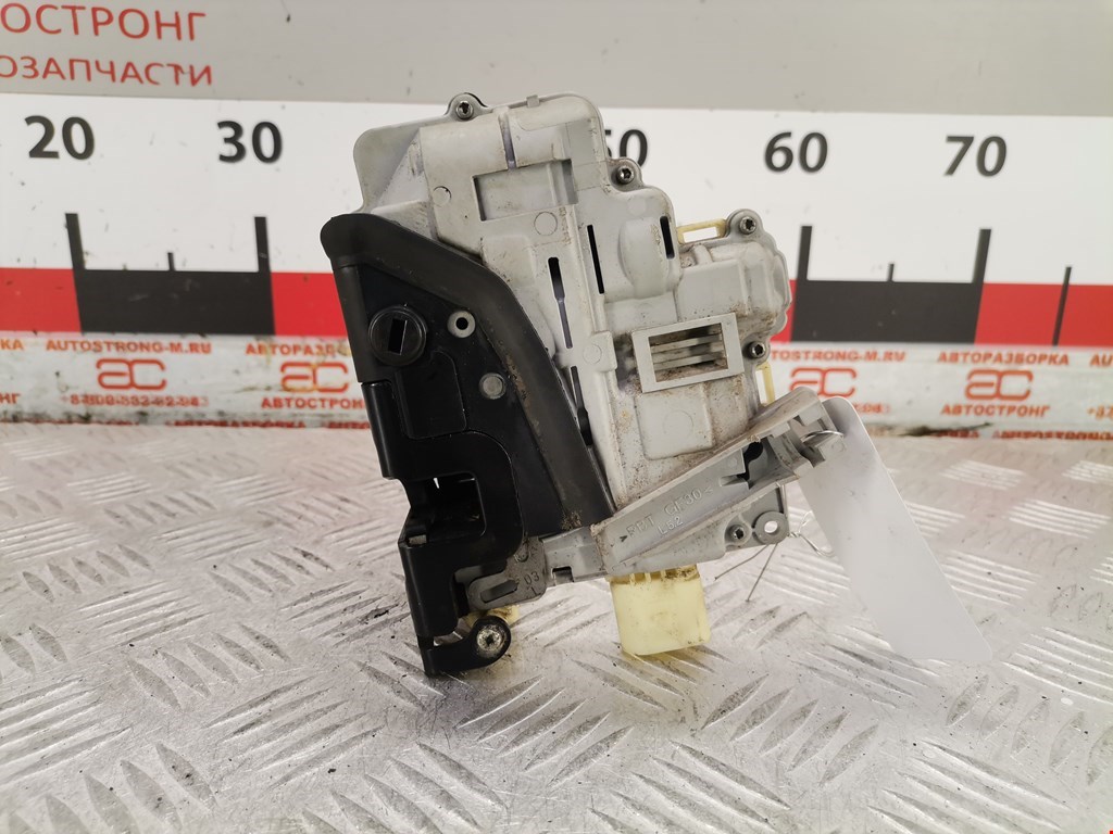 Замок двери задней левой VOLKSWAGEN Passat B6 2005-2011