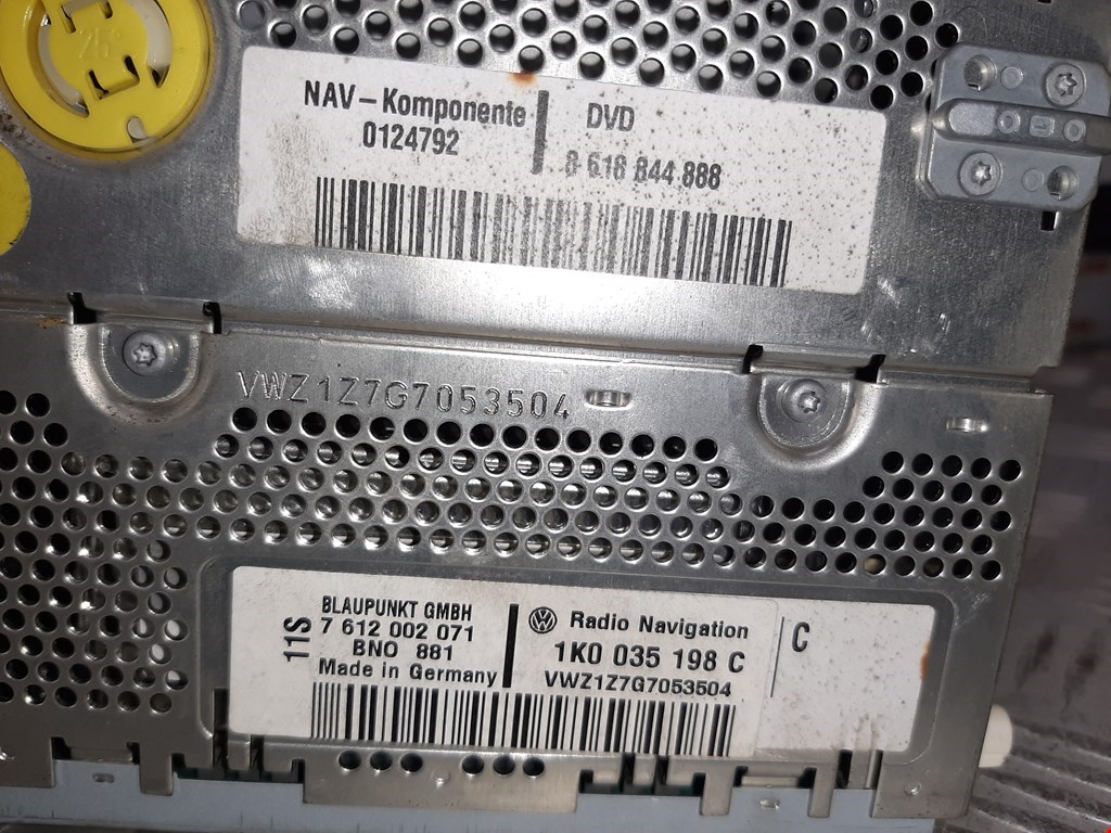 Магнитола VOLKSWAGEN Eos 2006-2015