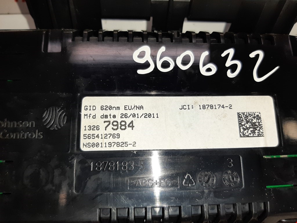 Дисплей информационный (компьютера) OPEL Astra J 2009-2017