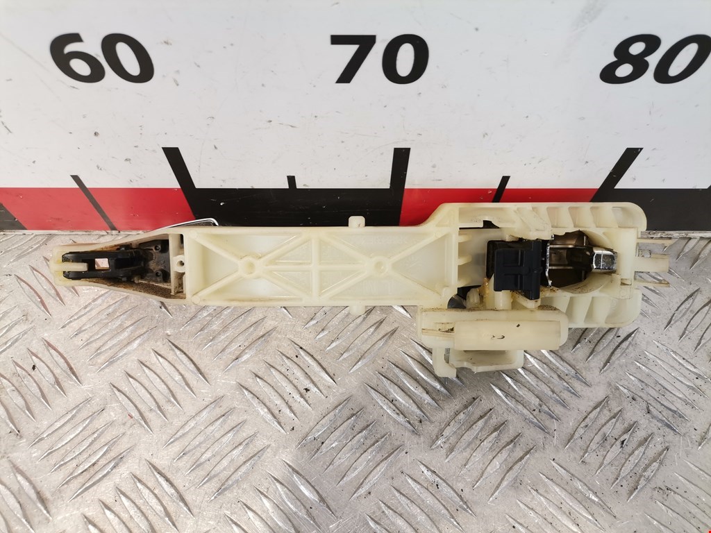 Ручка двери задней наружная правая HYUNDAI ix35 2010-2015