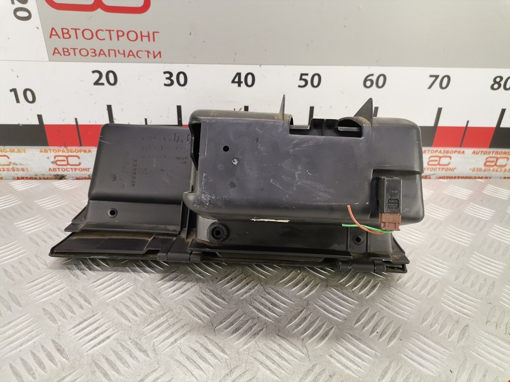 Бардачок CITROEN Xantia 1993-2002