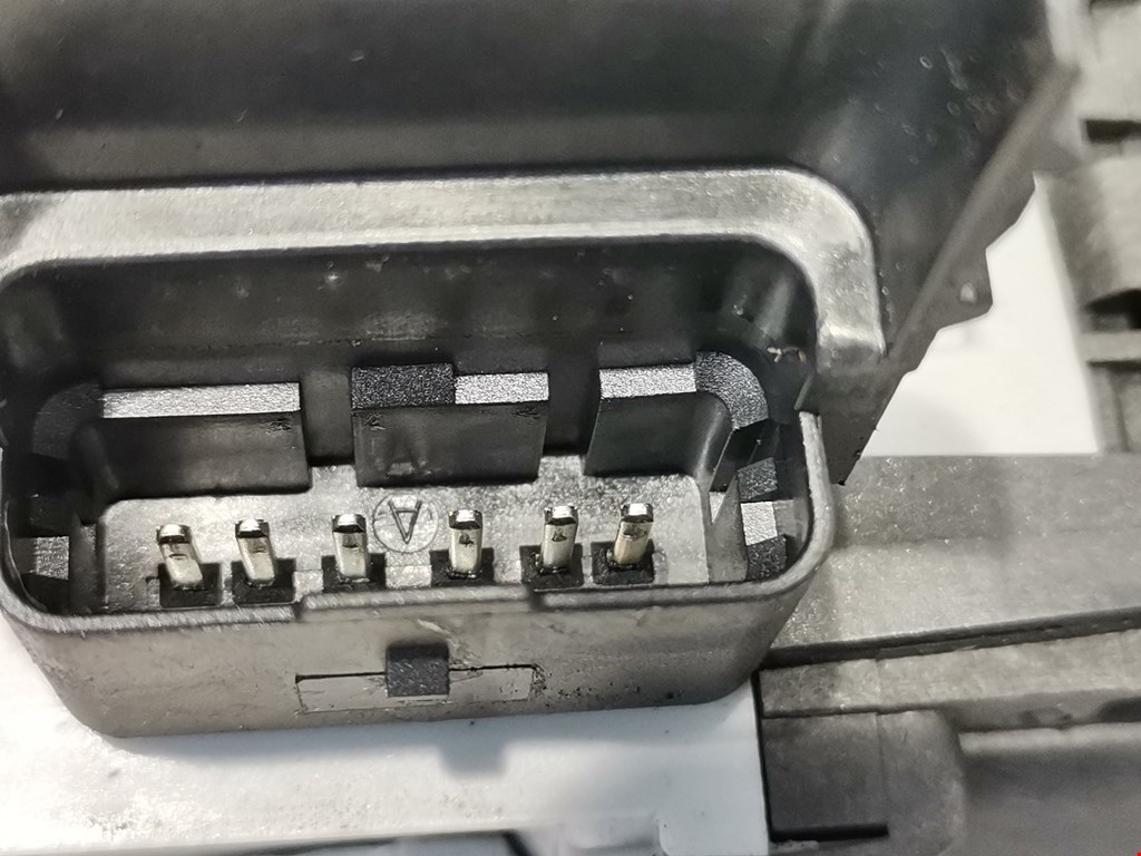 Замок двери сдвижной PEUGEOT Partner 2008-2018