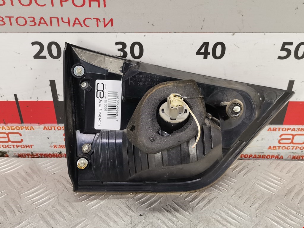 Фонарь задний внутренний правый MITSUBISHI Outlander XL 2006-2012