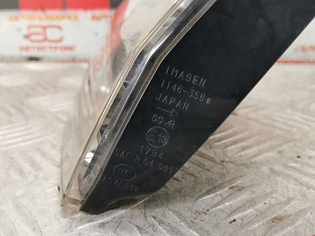 Фонарь задний внутренний правый MITSUBISHI Outlander XL 2006-2012