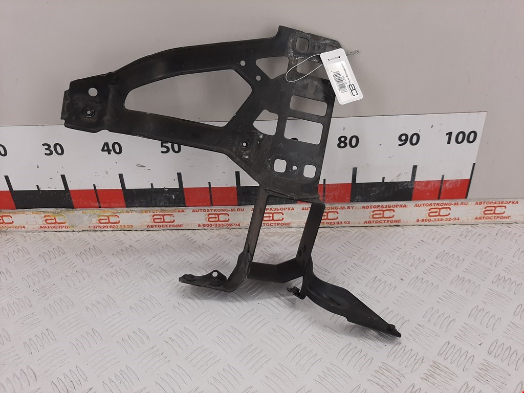 Кронштейн (крепление) фары левый BMW 5-Series (E60/E61) (2003-2010)