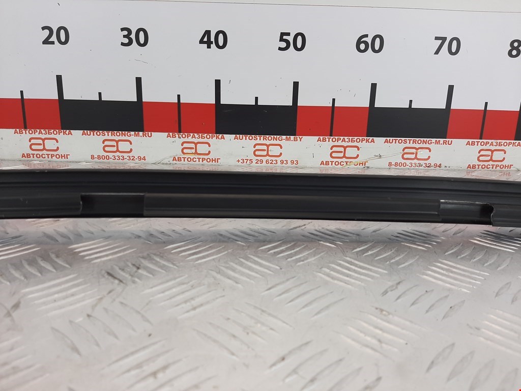 Уплотнитель (внутри) VOLKSWAGEN Passat B5 1997-2005