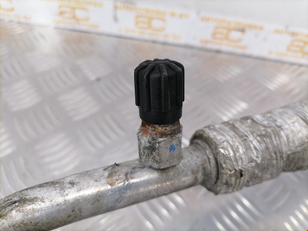 Трубка кондиционера BMW X5 E53 1999-2006