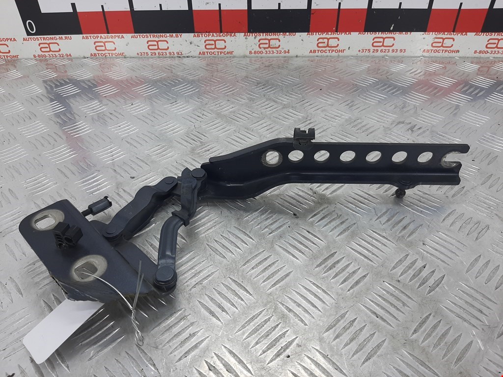 Петля капота левая/правая AUDI A8 D3 2003-2010