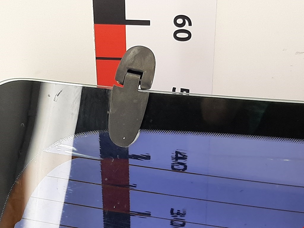 Стекло заднее FORD Explorer 1995-2001