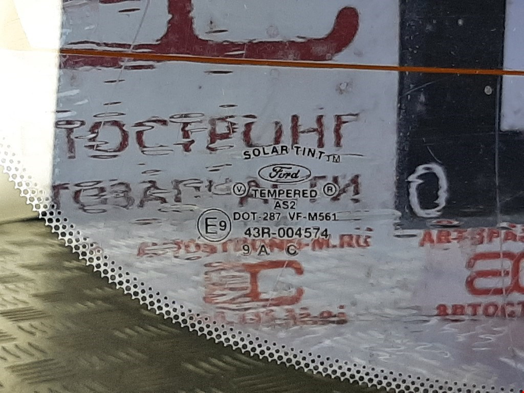 Стекло заднее FORD Explorer 1995-2001