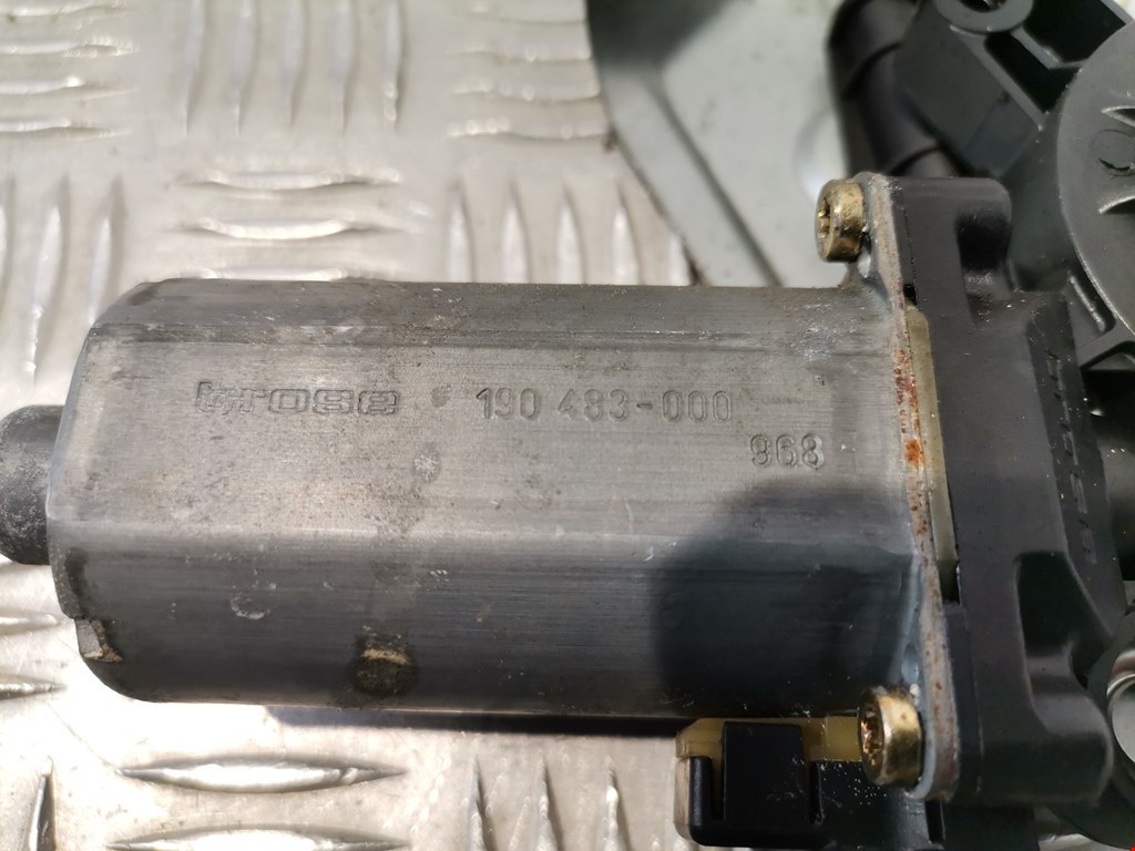 Стеклоподъемник передний правый RENAULT Espace 1997-2003