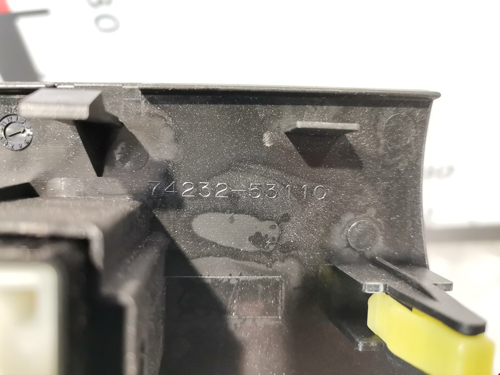 Кнопка стеклоподъемника LEXUS IS 2005-2013