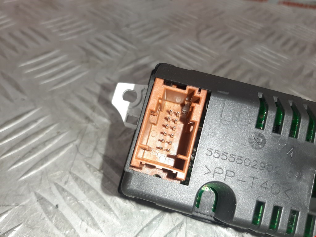 Дисплей информационный (компьютера) CITROEN DS3 2009-2015