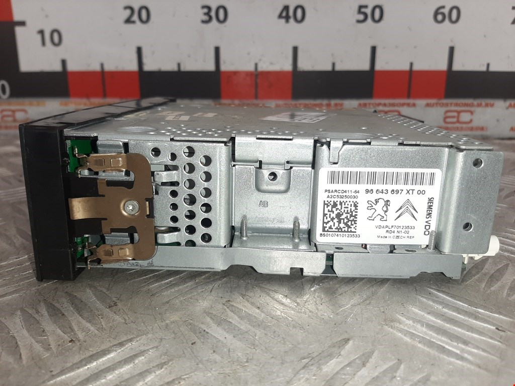 Магнитола PEUGEOT 207 2006-2015