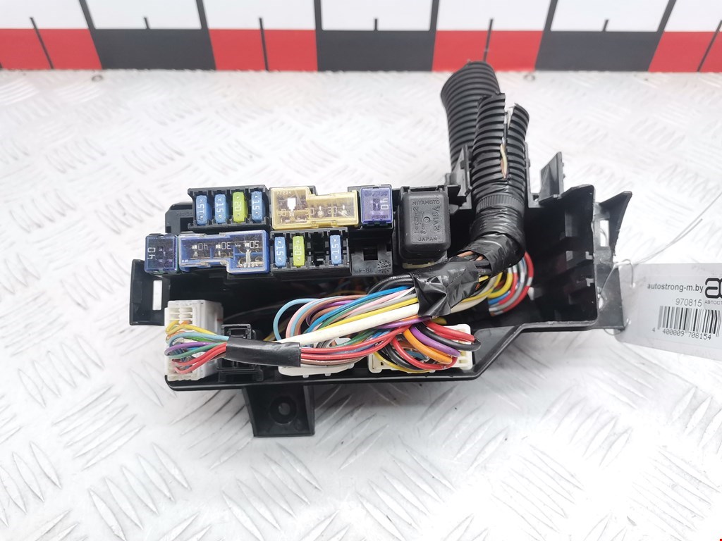 Датчик уровня в бачок омывателя NISSAN Pathfinder R51M 2004-2014